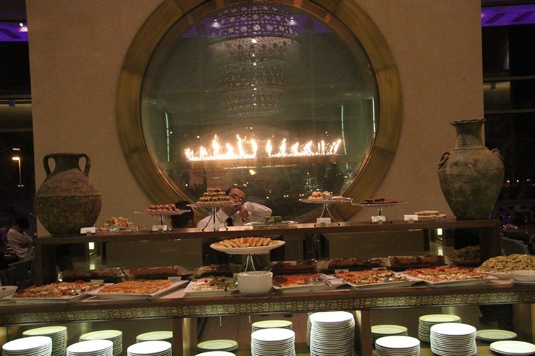 Seafood Night at Mosaic
